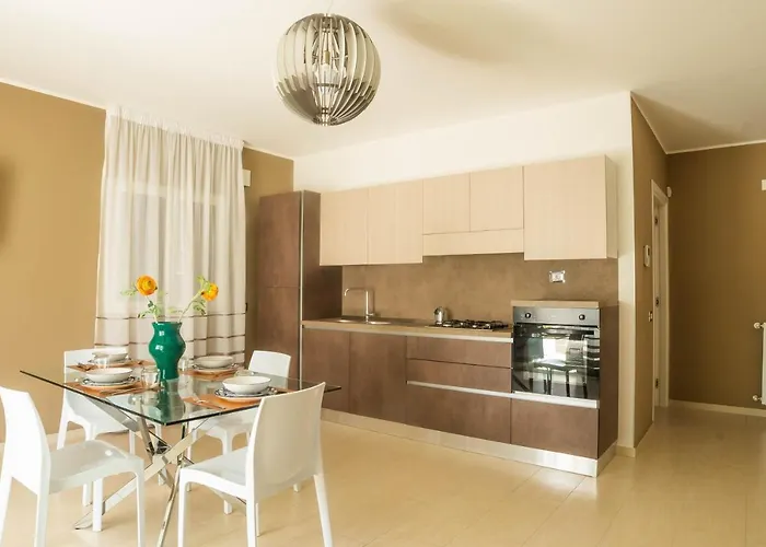 Independence House 4* Catania